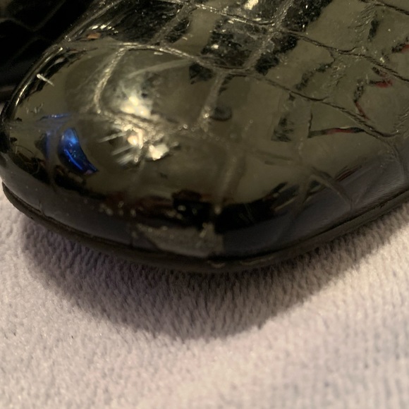 Stuart Weitzman Croc Embossed Leather Ankle Boots| Size 5 - Picture 8 of 11